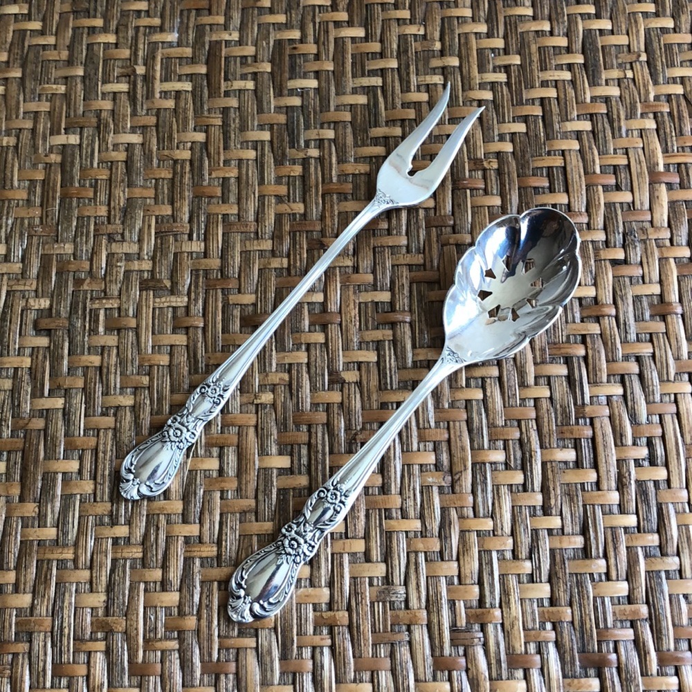 1847 Rogers Bros Heritage Condiment Set - Cocktail Fork & Sugar Sifter Spoon